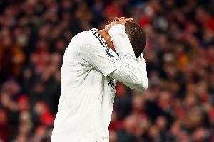 姆巴佩26岁0欧冠0金球⚽同年龄梅西3欧冠4金球、C罗1欧冠1金球