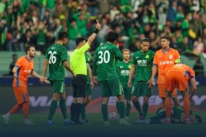 热议国安6-1泰山：唐顺齐扬名立万，泰山尽力了，下场申花有福了