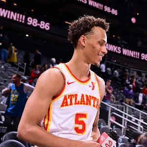 多个奖项竞争者！Marks：丹尼尔斯预计5年1.7亿 与萨格斯合同相当