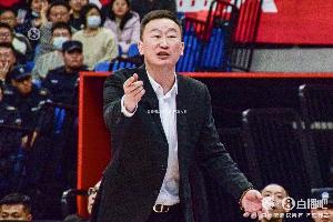 👀青岛队记：刘维伟续约不是板上钉钉但大概率会续约 等官宣！