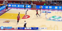 外线开炮！原帅和凯尔相继飙中三分 山西保持微弱领先