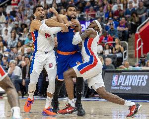 篮板大优但输球！活塞G4篮板比尼克斯多摘16个
