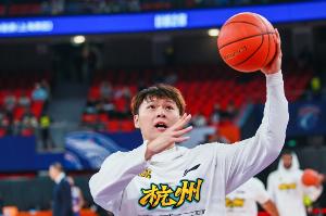 3前板5后板！吴骁单臂战辽宁 肩伤背后是竞技体育的感人故事🥹