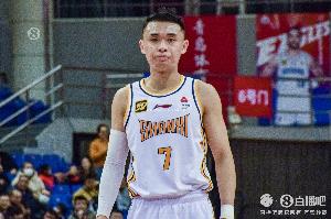 凉透了！射手原帅三分7中0一分未得 正负值-7