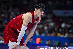 💔天天体育：太原当地医院确诊曾凡博为腰椎横突骨折