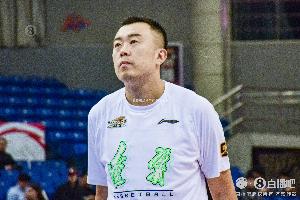 即将38岁！韩德君：到了这个岁数 该陪陪家庭、孩子和老爸老妈了