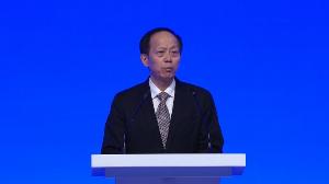 原国家体育总局局长苟仲文被提起公诉，涉嫌受贿、滥用职权