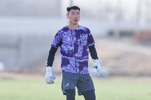 津媒：方镜淇检查结果不太乐观，膝盖伤势短期之内很难恢复