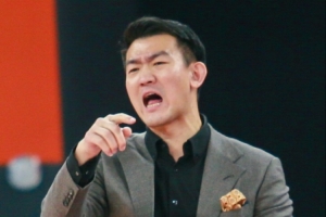 👍王博：打球时我从1打到4 所以球员的问题没有我解决不了的