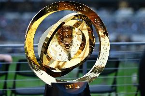 😍图片报：多特若进世俱杯16强将分100万给球员 进8强再发200万