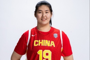 👀徐静雨：如果应用张子宇得当 我们或许有机会掀翻美国女篮