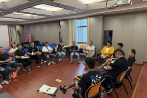 畅所欲言凝心聚力 球迷座谈会顺利召开
