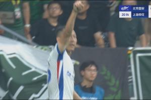 36岁吴曦单挑斯帕吉奇破门！申花第20分钟2-0领先国安！