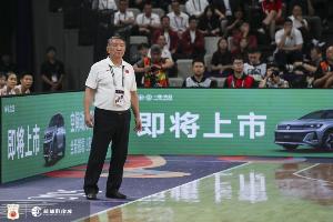 宫鲁鸣：不会因失利改变未来计划 阵容可能会小变&组建最好的女篮