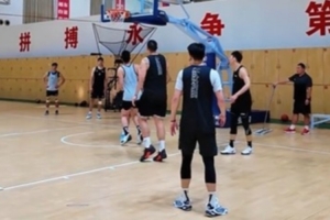 山东男篮晒训练视频：追风者不等风来 逐梦人无惧山海