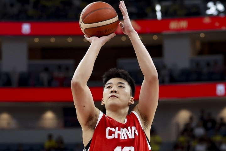直播吧：王俊杰没有近期打CBA的计划 想在美国读完大学后挑战NBA